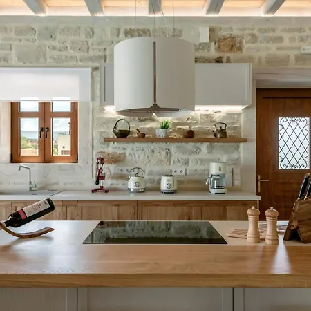 Pileas Villa, A Supreme Retreat By The βeach, By Thinkvilla Villa Pigianos Kampos (Crete)