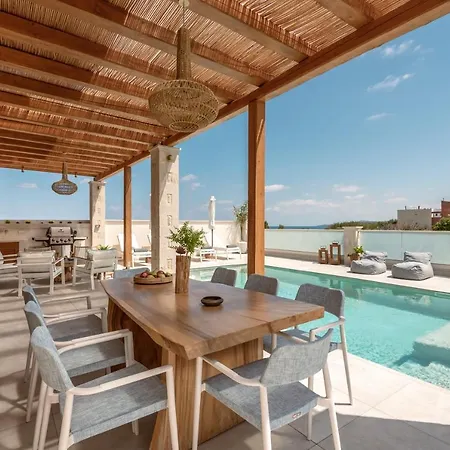 Pileas Villa, A Supreme Retreat By The βeach, By Thinkvilla * Pigianos Kampos (Crete)